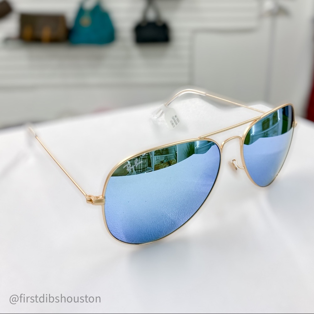 Ray Ban Blue Mirror Polarized Aviator Sunglasses